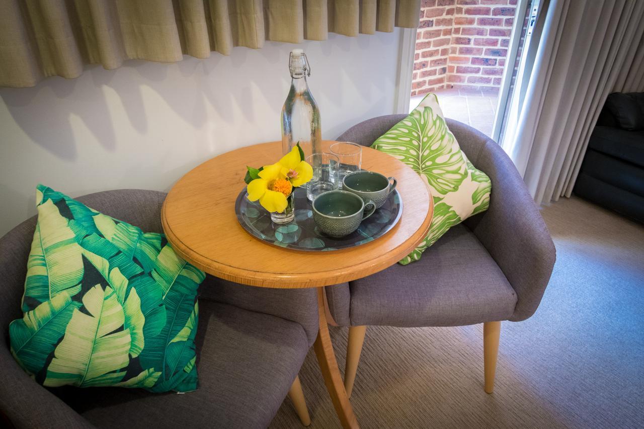 Ruskin House Teluk Byron Bagian luar foto