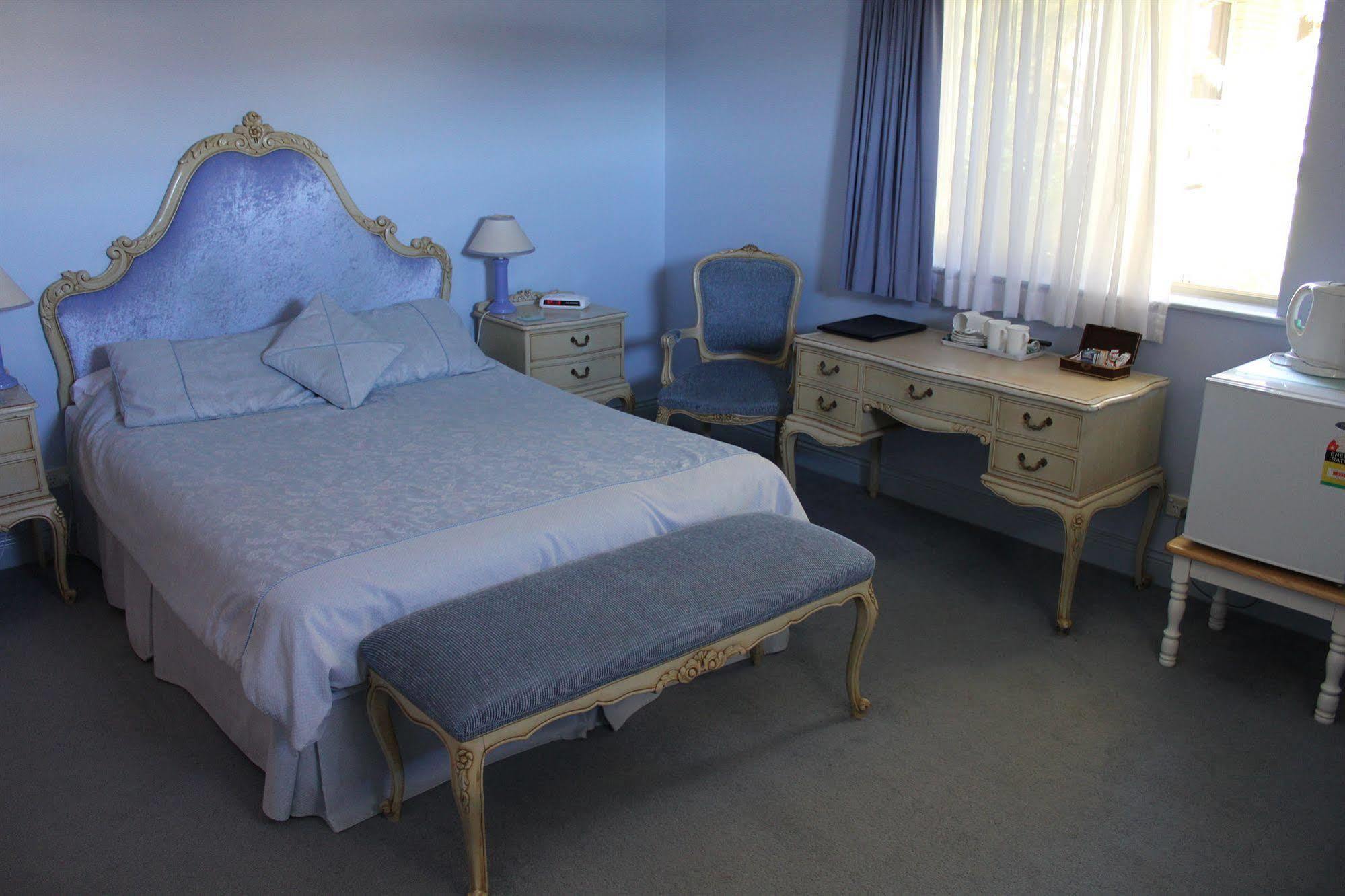 Ruskin House Teluk Byron Bagian luar foto